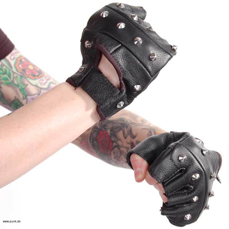 Sexypunk: Fingerlose Leder-Handschuhe mit Nieten