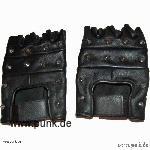 Fingerstall leather-gloves with spikes