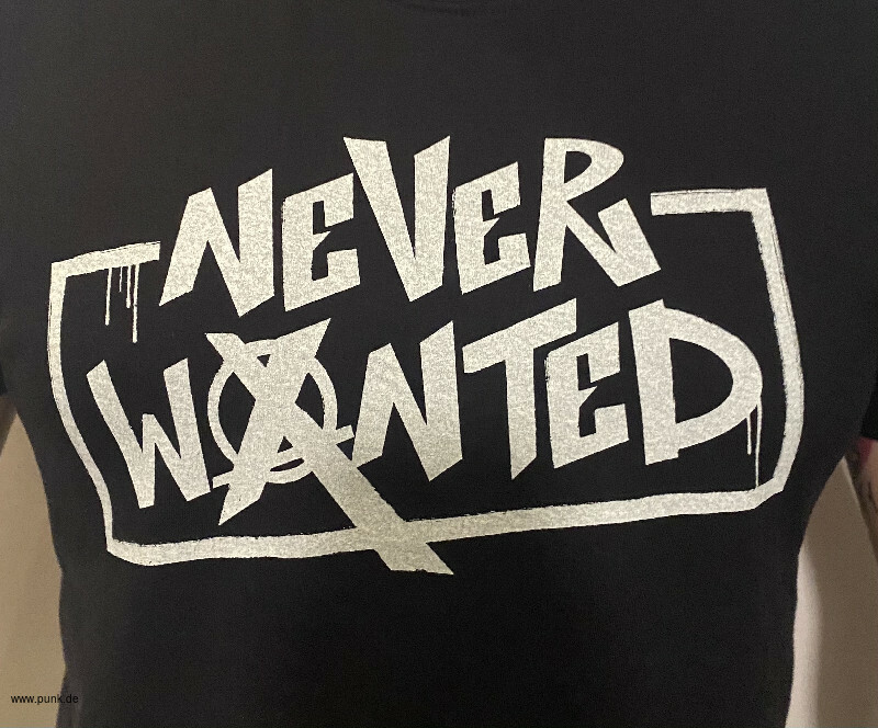 NEVER WANTED: Never Wanted Logo Shirt s/w